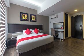 OYO 94790 Putri Bungsu Residence