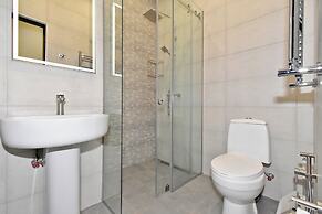 Apartments by Luxe Group DI64