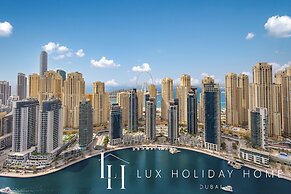 LUX  The Vida Marina Residence