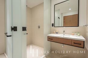 LUX  The Vida Marina Residence