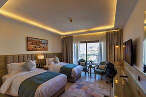 Petra Legacy Luxury