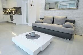Tomana B Apartments