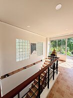 Jungle House Phuket - Seaview Retreat