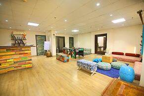 Palm Residences and Suites