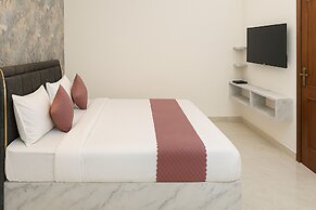 Let'stay- Sector-70 Noida
