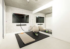 Modern Luxury 4BR Villa Levi Center