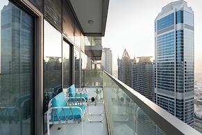 Exclusive Paramount 2BR - Skyline