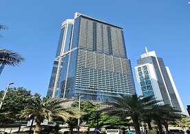 Exclusive Paramount 2BR - Skyline