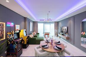 Exclusive Paramount 2BR - Skyline
