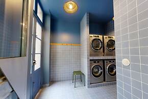 Altido Delightful 1bed Studio w Shared Co-working Space