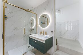 SeaShell Suites