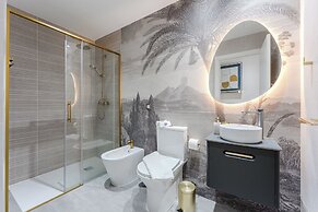 SeaShell Suites