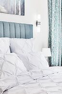 ARI - AFI Mall Luxurious Apartments