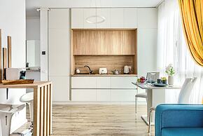ARI - AFI Mall Luxurious Apartments
