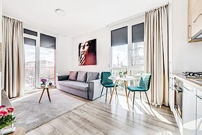 ARI - AFI Mall Luxurious Apartments