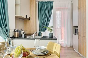 ARI - AFI Mall Luxurious Apartments