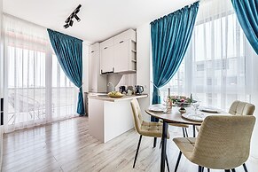 ARI - AFI Mall Luxurious Apartments