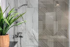 ARI - AFI Mall Luxurious Apartments
