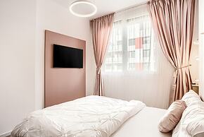 ARI - AFI Mall Luxurious Apartments
