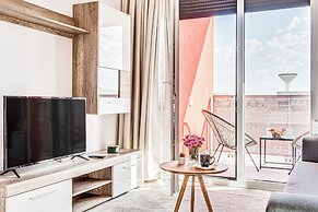 ARI - AFI Mall Luxurious Apartments