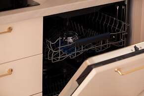 ARI - AFI Mall Luxurious Apartments