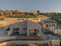 Villa Ioannis - With Private Heated Pool