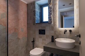 Villa Rea - With Private Heated Pool