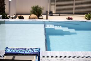 Villa Me - With Private Pool