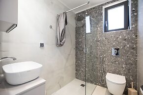 Villa Me - With Private Pool