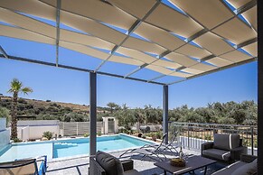 Villa Me - With Private Pool