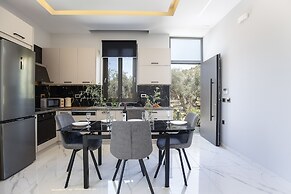 Villa Me - With Private Pool