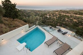 Villa Santa Irini 2 - With Heated Pool