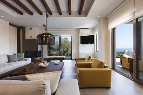 Luxurious Villa Rizes - With Private Pool