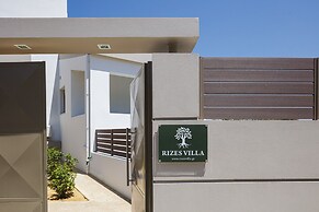 Luxurious Villa Rizes - With Private Pool
