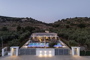 Villa Me and You - With 2 Private Pools