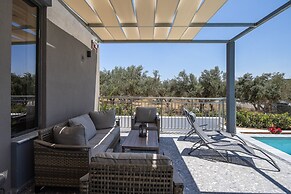 Villa Me and You - With 2 Private Pools