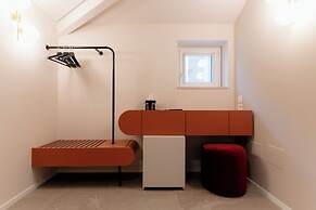 CA' DO' GUEST HOUSE