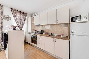 ARI - ARED Luxurious Apartments