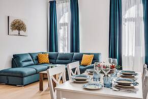 ARI Central Grand Apartments-Luxury Stay