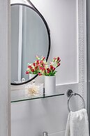 ARI Central Grand Apartments-Luxury Stay