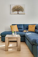 ARI Central Grand Apartments-Luxury Stay