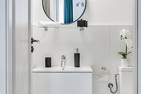 ARI Central Grand Apartments-Luxury Stay