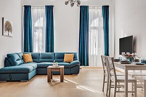 ARI Central Grand Apartments-Luxury Stay