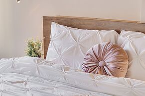ARI Central Grand Apartments-Luxury Stay