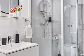 ARI Central Grand Apartments-Luxury Stay