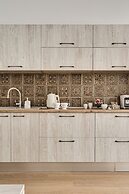 ARI Central Grand Apartments-Luxury Stay