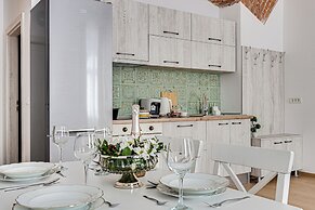 ARI Central Grand Apartments-Luxury Stay