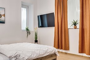 ARI Central Grand Apartments-Luxury Stay