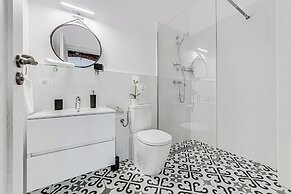 ARI Central Grand Apartments-Luxury Stay