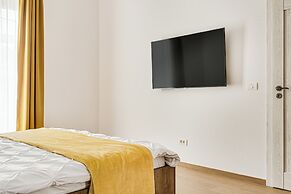 ARI Central Grand Apartments-Luxury Stay